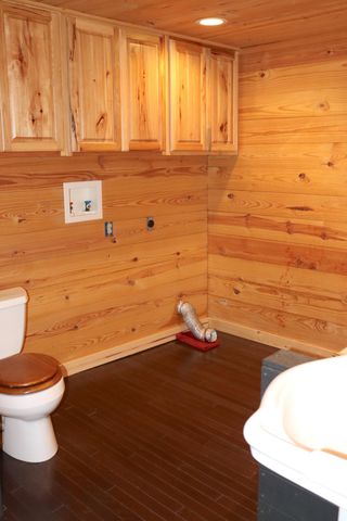 2576 State Highway Nn, Seymour, MO 65746