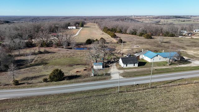 2576 State Highway Nn, Seymour, MO 65746