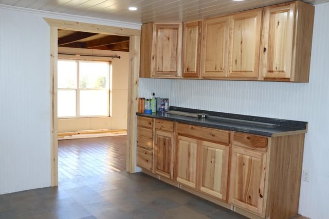 2576 State Highway Nn, Seymour, MO 65746