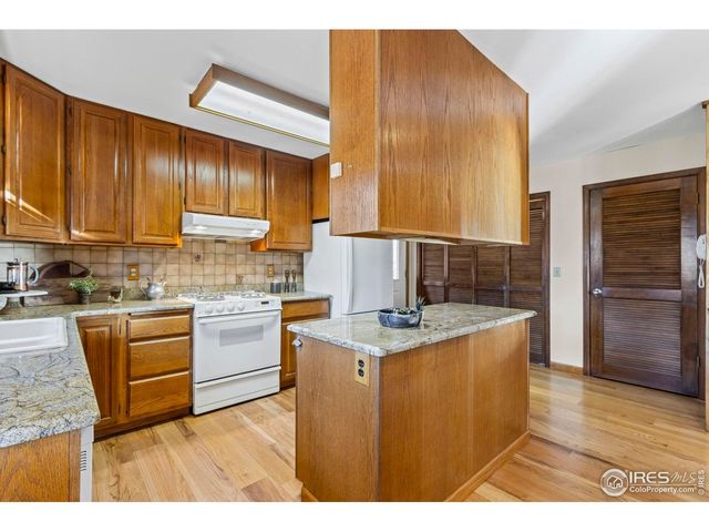 2509 N County Road 25 E, Bellvue, CO 80512