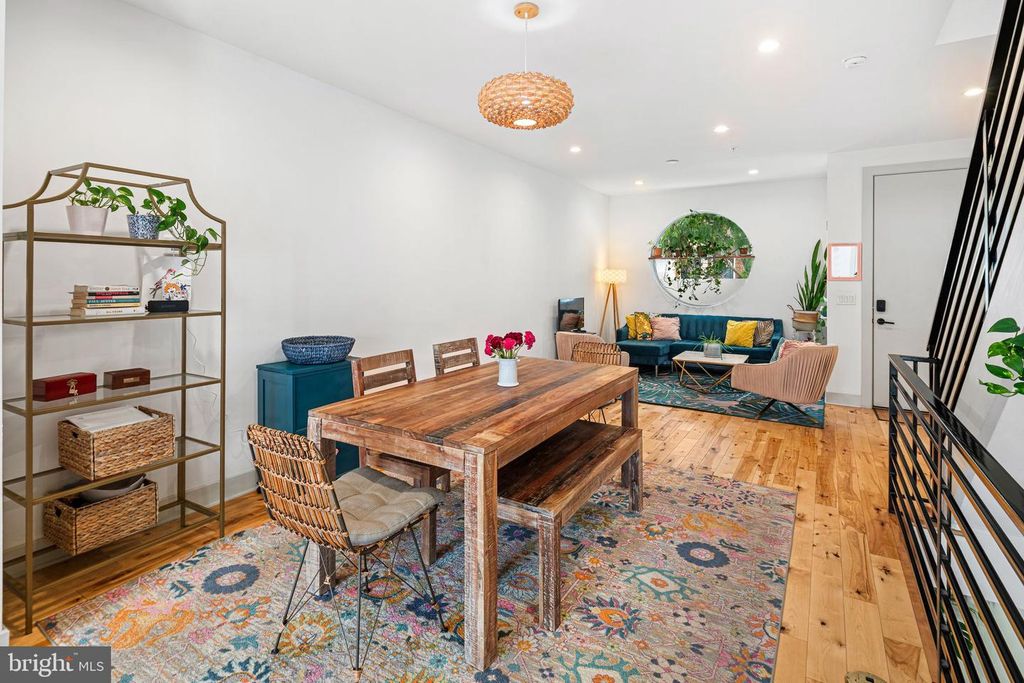 2031 E FIRTH ST, PHILADELPHIA, PA 19125 — photo 4