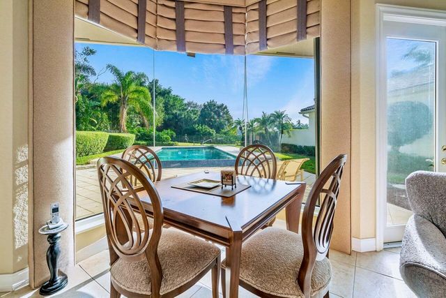 56 Island Drive, Boynton Beach, FL 33436