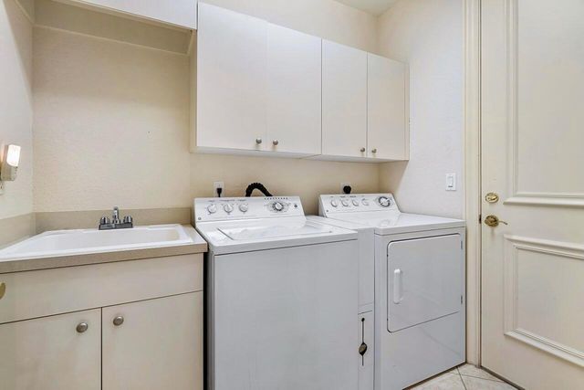 56 Island Drive, Boynton Beach, FL 33436