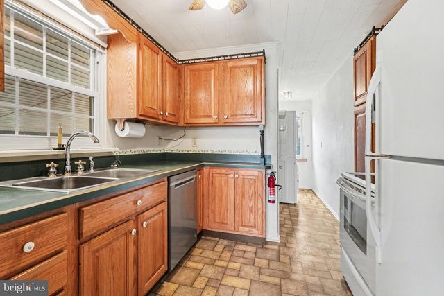 1309 KINGSLEY RD, Camp Hill, PA 17011