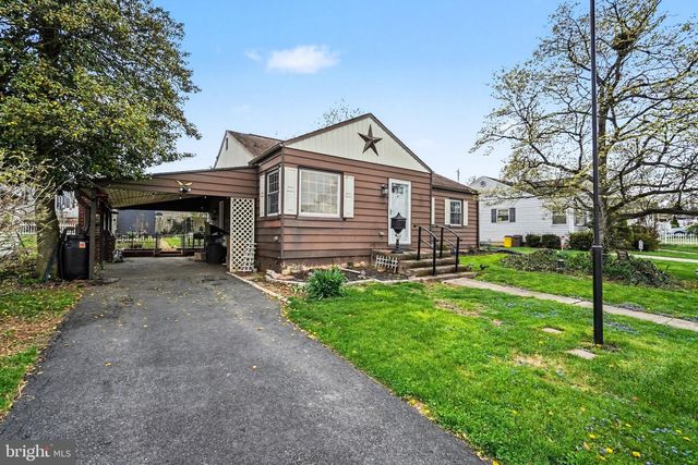 1309 KINGSLEY RD, Camp Hill, PA 17011
