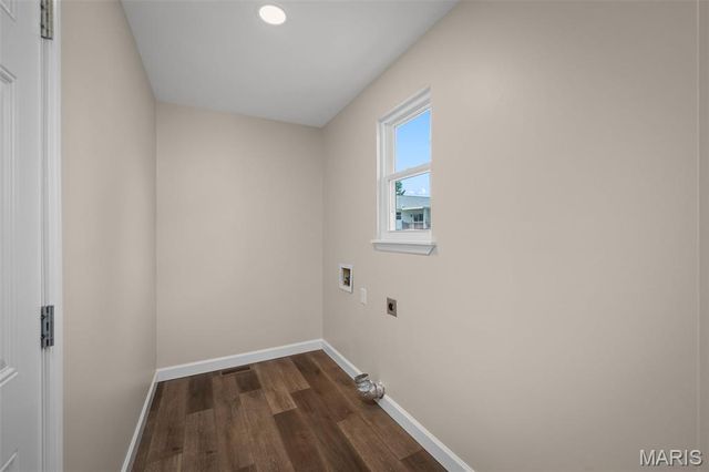 915 Hunter Chaise Drive, Wentzville, MO 63385