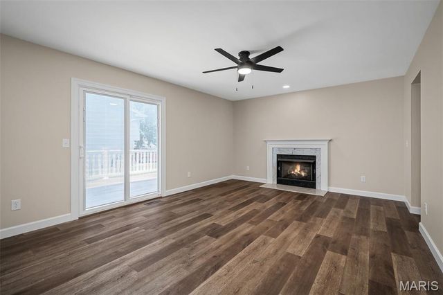 915 Hunter Chaise Drive, Wentzville, MO 63385
