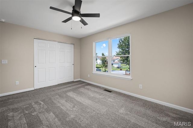 915 Hunter Chaise Drive, Wentzville, MO 63385