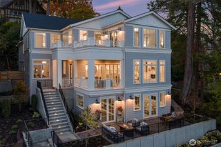 1031 McGilvra Blvd East, Seattle, WA 98112