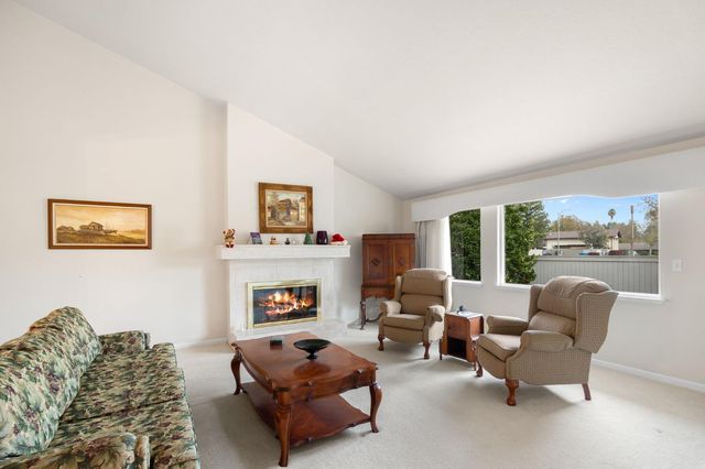 1317 Lake Blvd, Davis, CA 95616