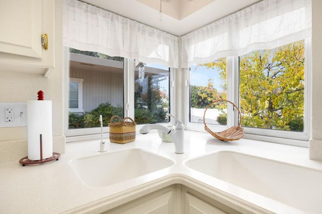 1317 Lake Blvd, Davis, CA 95616