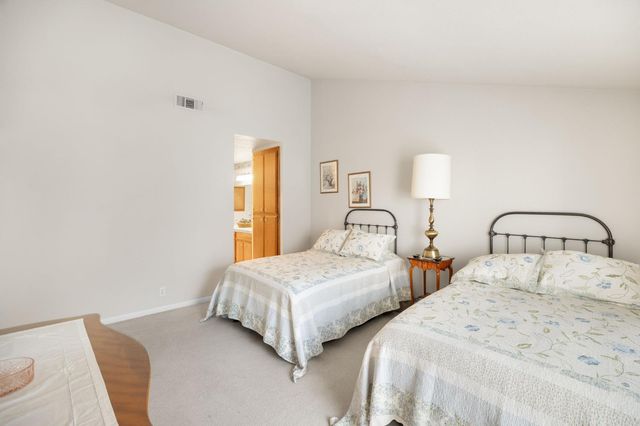 1317 Lake Blvd, Davis, CA 95616