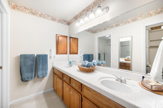 1317 Lake Blvd, Davis, CA 95616