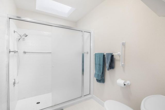 1317 Lake Blvd, Davis, CA 95616