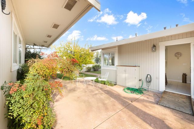 1317 Lake Blvd, Davis, CA 95616