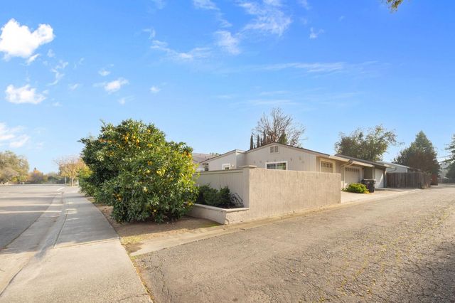 1317 Lake Blvd, Davis, CA 95616