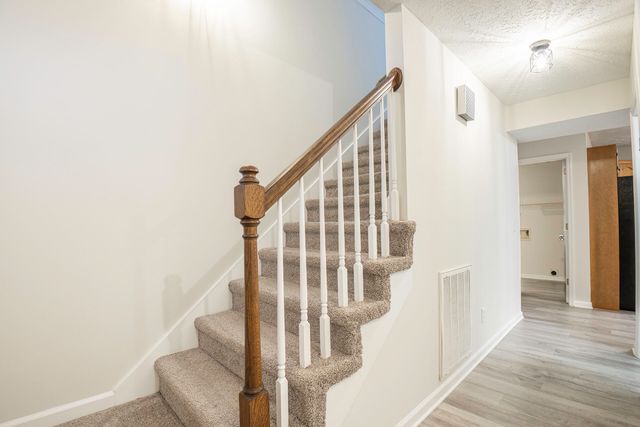 6817 Ridge Creek Drive, Ooltewah, TN 37363