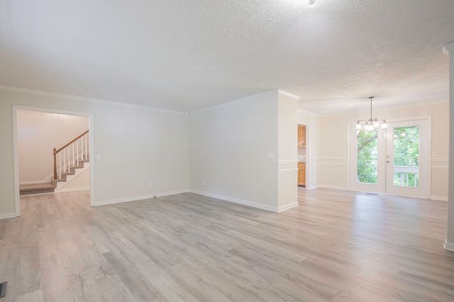 6817 Ridge Creek Drive, Ooltewah, TN 37363