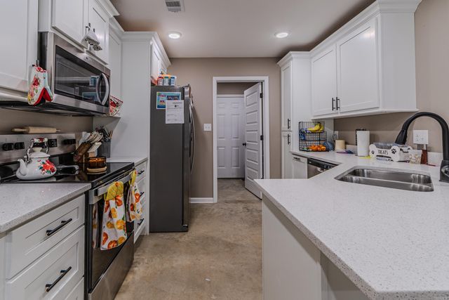 901 S 59TH STREET, Paragould, AR 72450