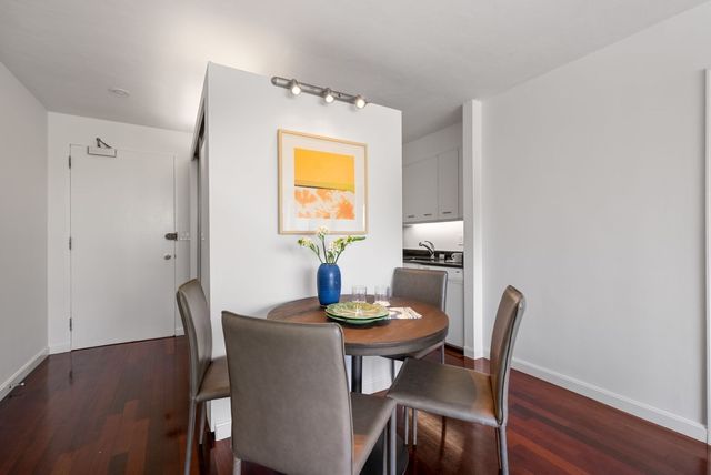 29 Concord Avenue 705, Cambridge, MA 02138
