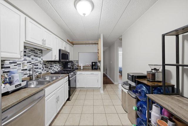 6490 N Northwest Highway 1C, Chicago, IL 60631