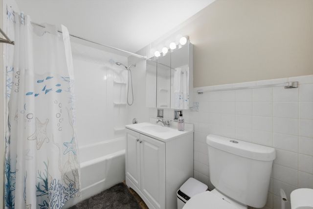 6490 N Northwest Highway 1C, Chicago, IL 60631