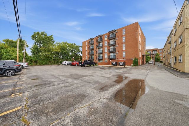 6490 N Northwest Highway 1C, Chicago, IL 60631