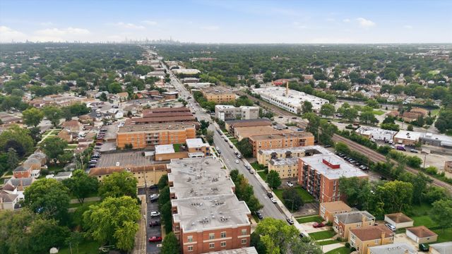 6490 N Northwest Highway 1C, Chicago, IL 60631