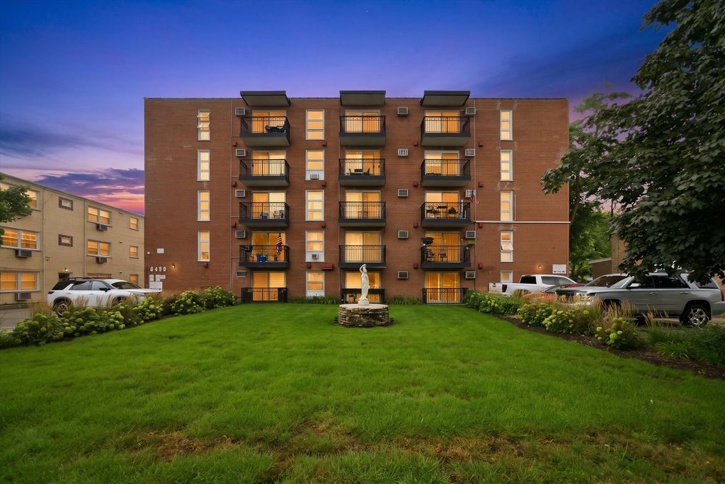 6490 N Northwest Highway 1C, Chicago, IL 60631