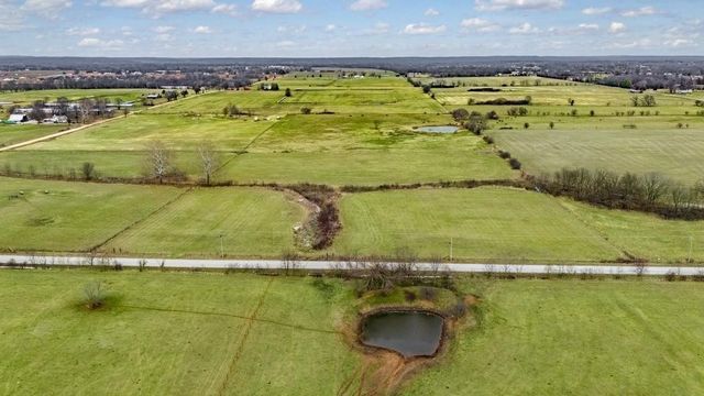 Lee Town Road, Pea Ridge, AR 72751