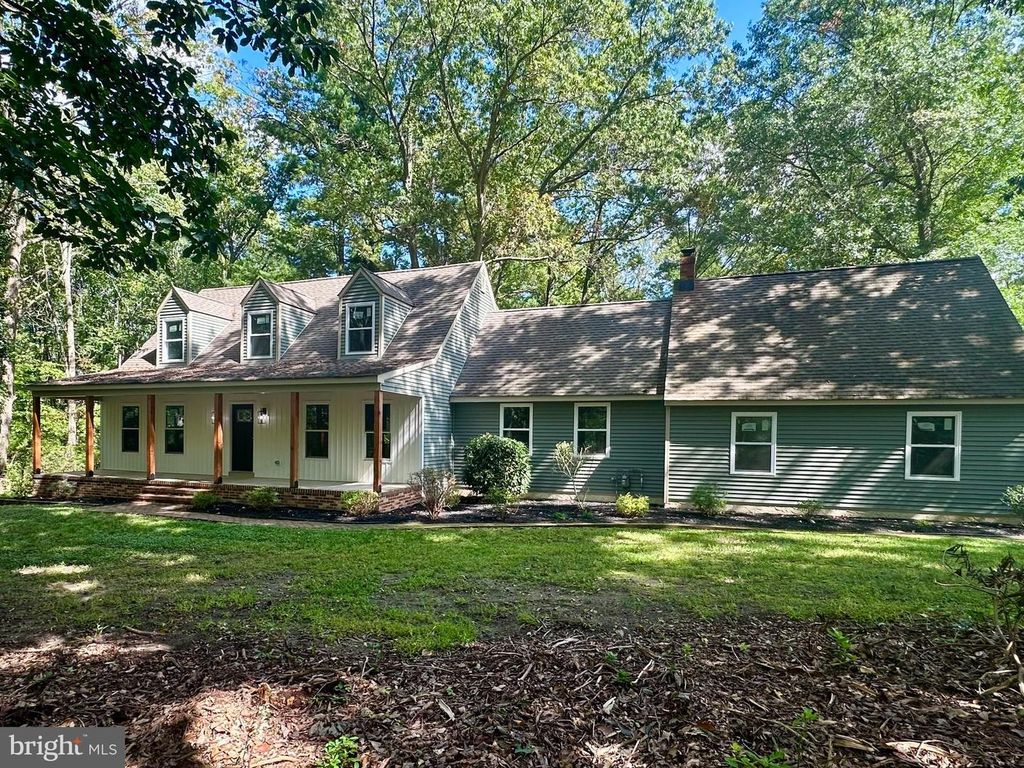 110 FOXFORD LN, Mullica Hill, NJ 08062