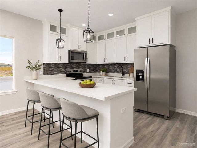2801 Bald Cypress Avenue, Weslaco, TX 78599