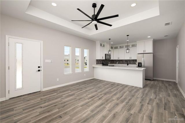 2801 Bald Cypress Avenue, Weslaco, TX 78599