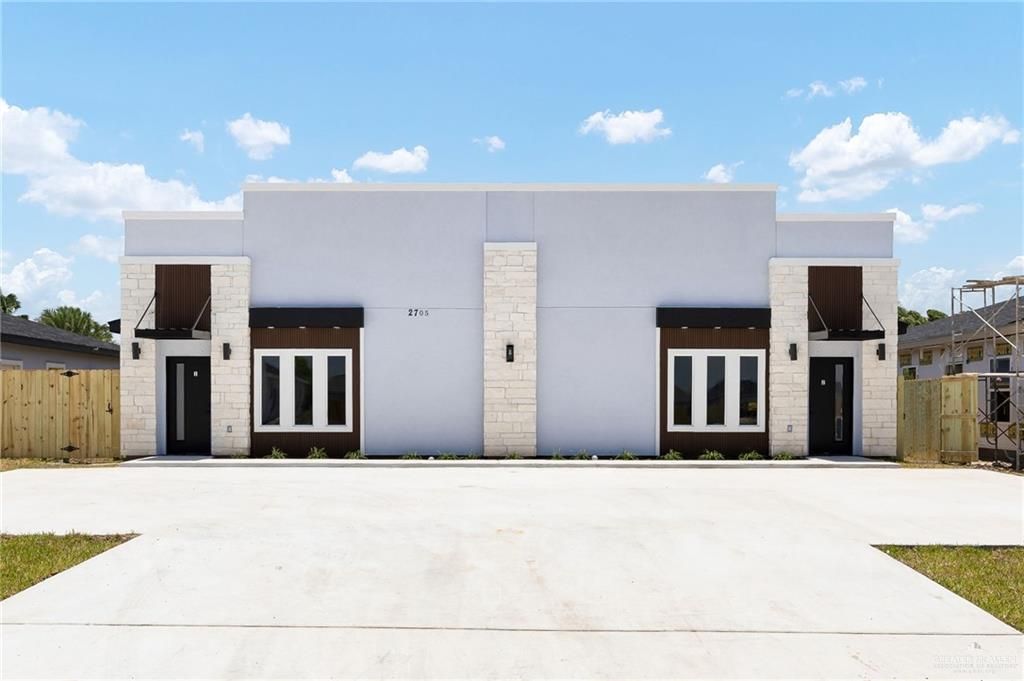 2801 Bald Cypress Avenue, Weslaco, TX 78599