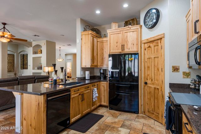 7536 W ALEXANDRIA Way, Peoria, AZ 85381