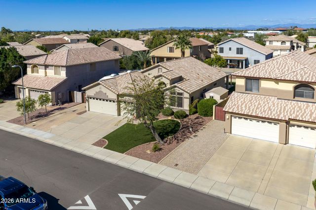 7536 W ALEXANDRIA Way, Peoria, AZ 85381