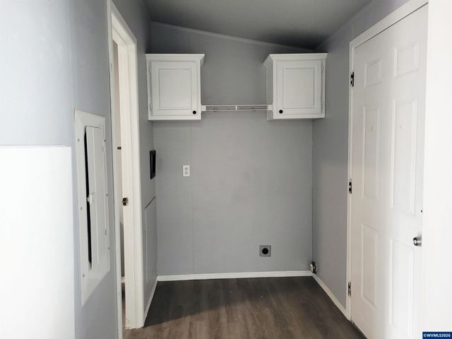 4722 Wyoming Cir NE, Salem, OR 97305