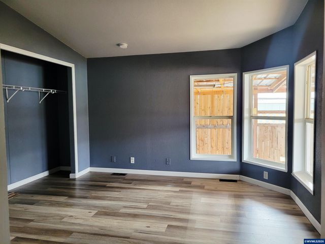 4722 Wyoming Cir NE, Salem, OR 97305