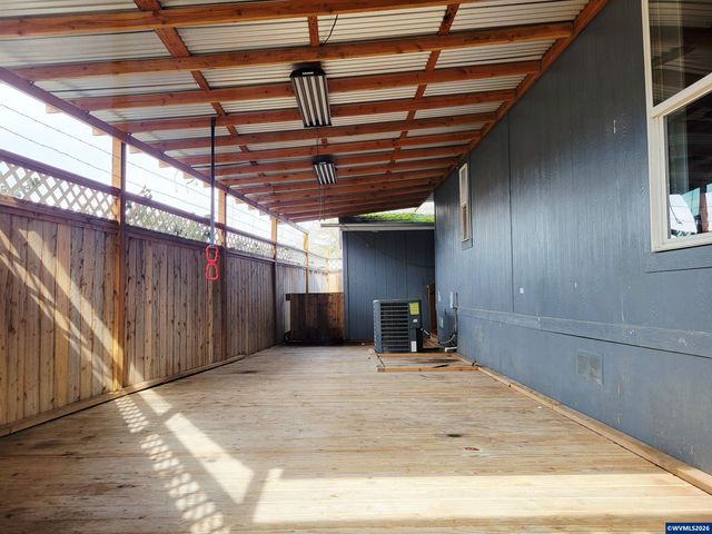 4722 Wyoming Cir NE, Salem, OR 97305