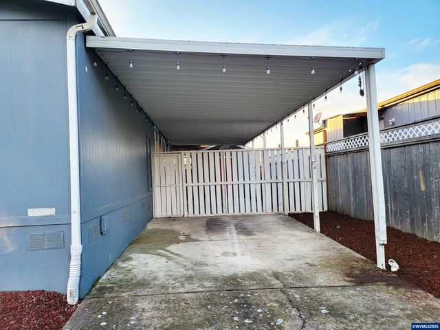 4722 Wyoming Cir NE, Salem, OR 97305