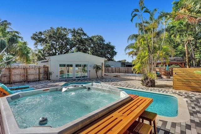 101 SW 22nd Ave 0, Fort Lauderdale, FL 33312