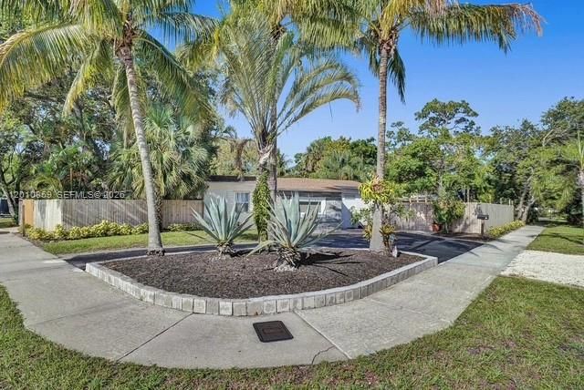 101 SW 22nd Ave 0, Fort Lauderdale, FL 33312