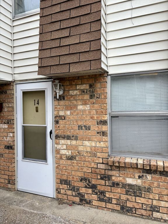 370 Wallace Rd Apt C14, Nashville, TN 37211