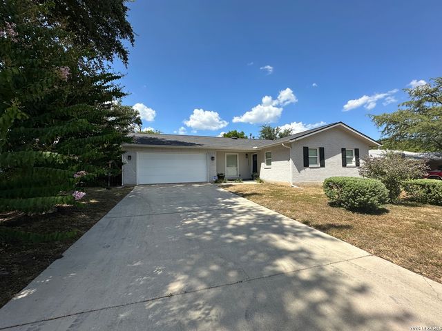 1023 MOREY PEAK DR, San Antonio, TX 78213