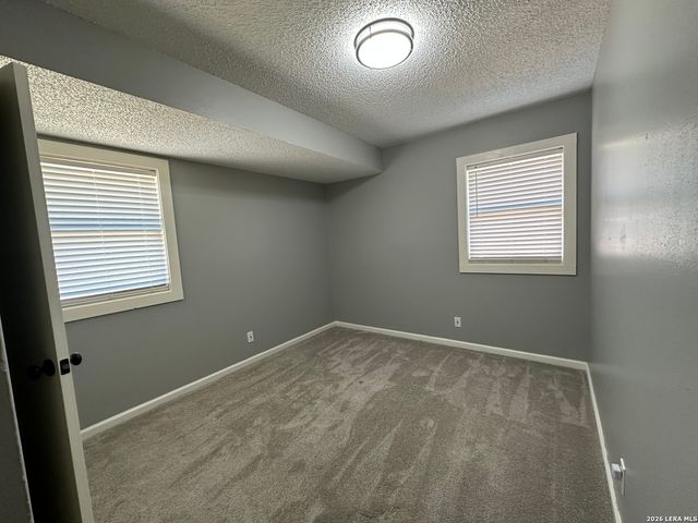 1023 MOREY PEAK DR, San Antonio, TX 78213