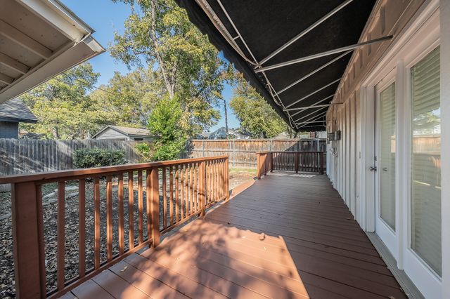 2412 Kenley Street, Fort Worth, TX 76107