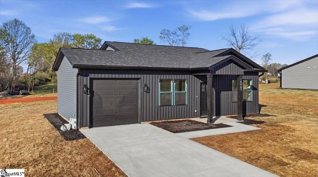 4083 N Blackstock Road, Spartanburg, SC 29301