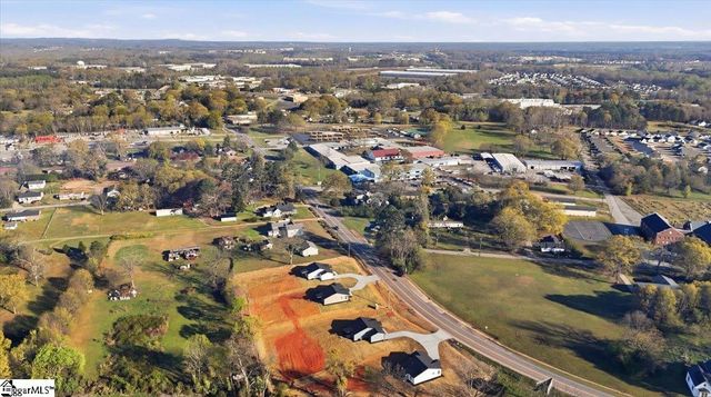 4083 N Blackstock Road, Spartanburg, SC 29301