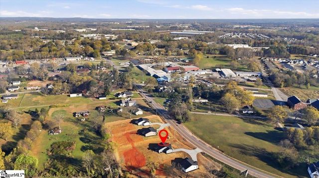 4083 N Blackstock Road, Spartanburg, SC 29301