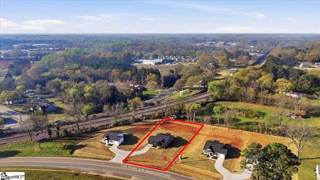 4083 N Blackstock Road, Spartanburg, SC 29301